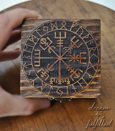 top view of the vegvisir engraving on a wooden box