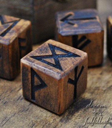 Elder Futhark Rune Dice