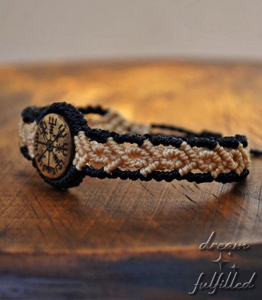 Pulsera Vegvisir de Macramé | Símbolo de Guía