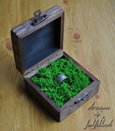 Wooden Box engraved with Awen · Celtic Druidic Symbol 🌿✨