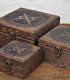 Caja de madera grabada con la Runa del Amor Eterno