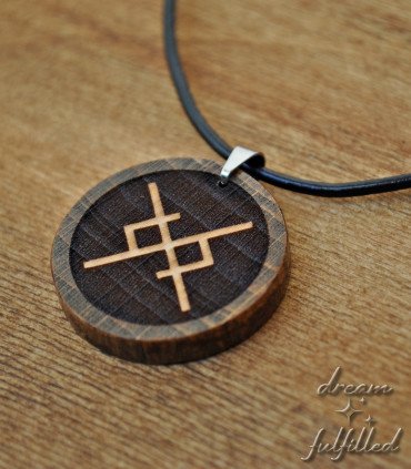 Detail of the piece in natural wood
