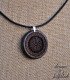 Colgante Rueda de Hécate con cordón de cuero negro